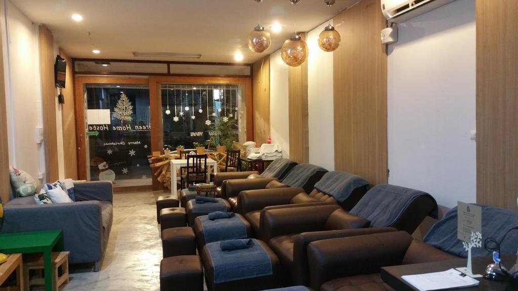 Green Home Hostel And Massage バンコク都 エクステリア 写真